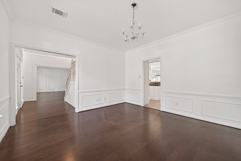 Building Photo - 2627 Double Lake Dr