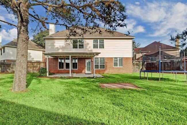 Building Photo - 23247 Diamond Knoll Ct