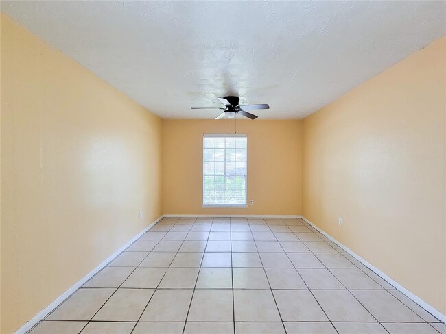 Building Photo - 16614 Cairnway Dr