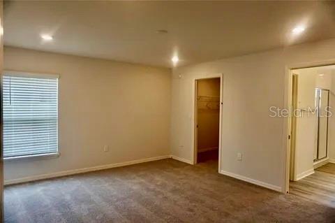 Building Photo - 2607 Tulip Dr