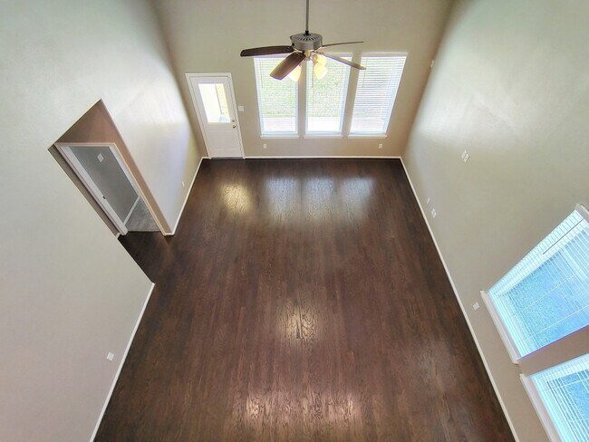 Building Photo - 2307 Sweet Bay Dr