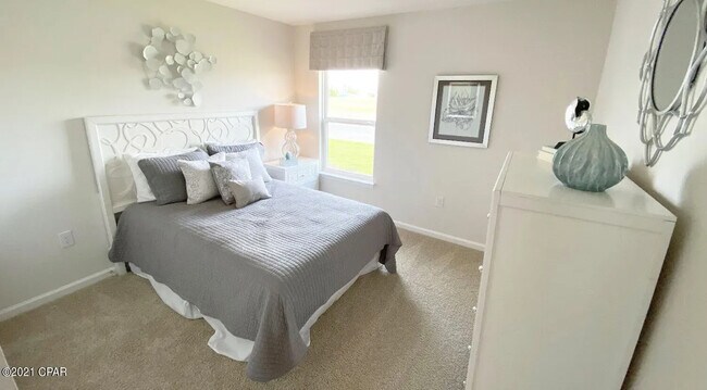 Building Photo - 6469 Bellavia Ln