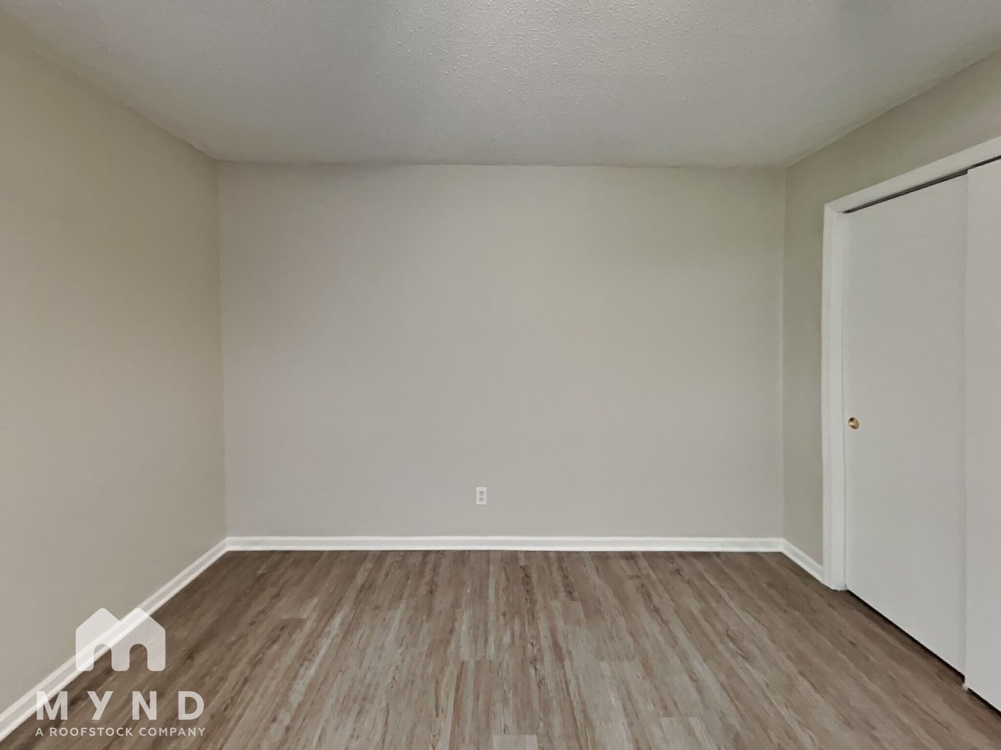 Building Photo - 5645 Cheryl Dr