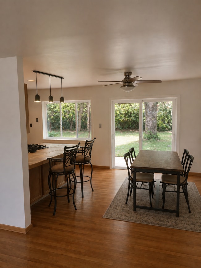 Building Photo - Spacious 4 Bed Home in South Boulder Near CU & Trails