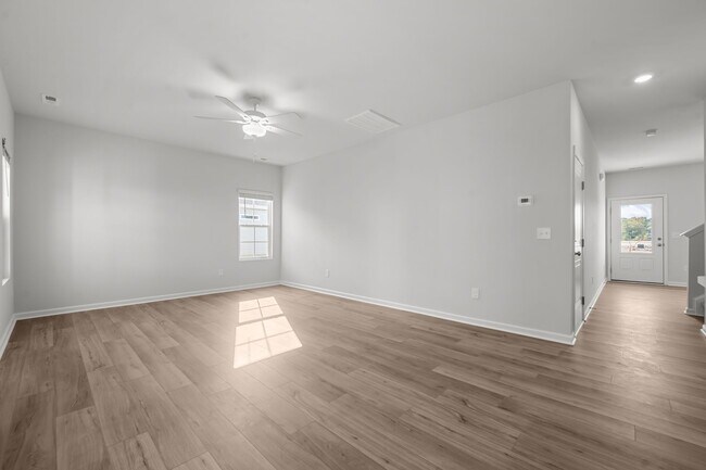 Building Photo - 186 Citadel Dr