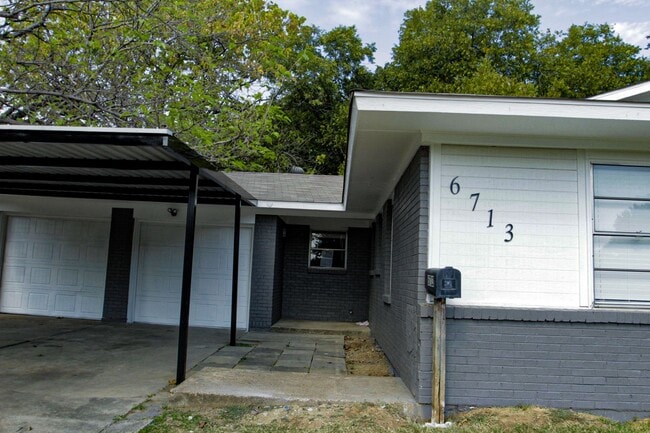 Building Photo - 6713 Pecan Park Dr