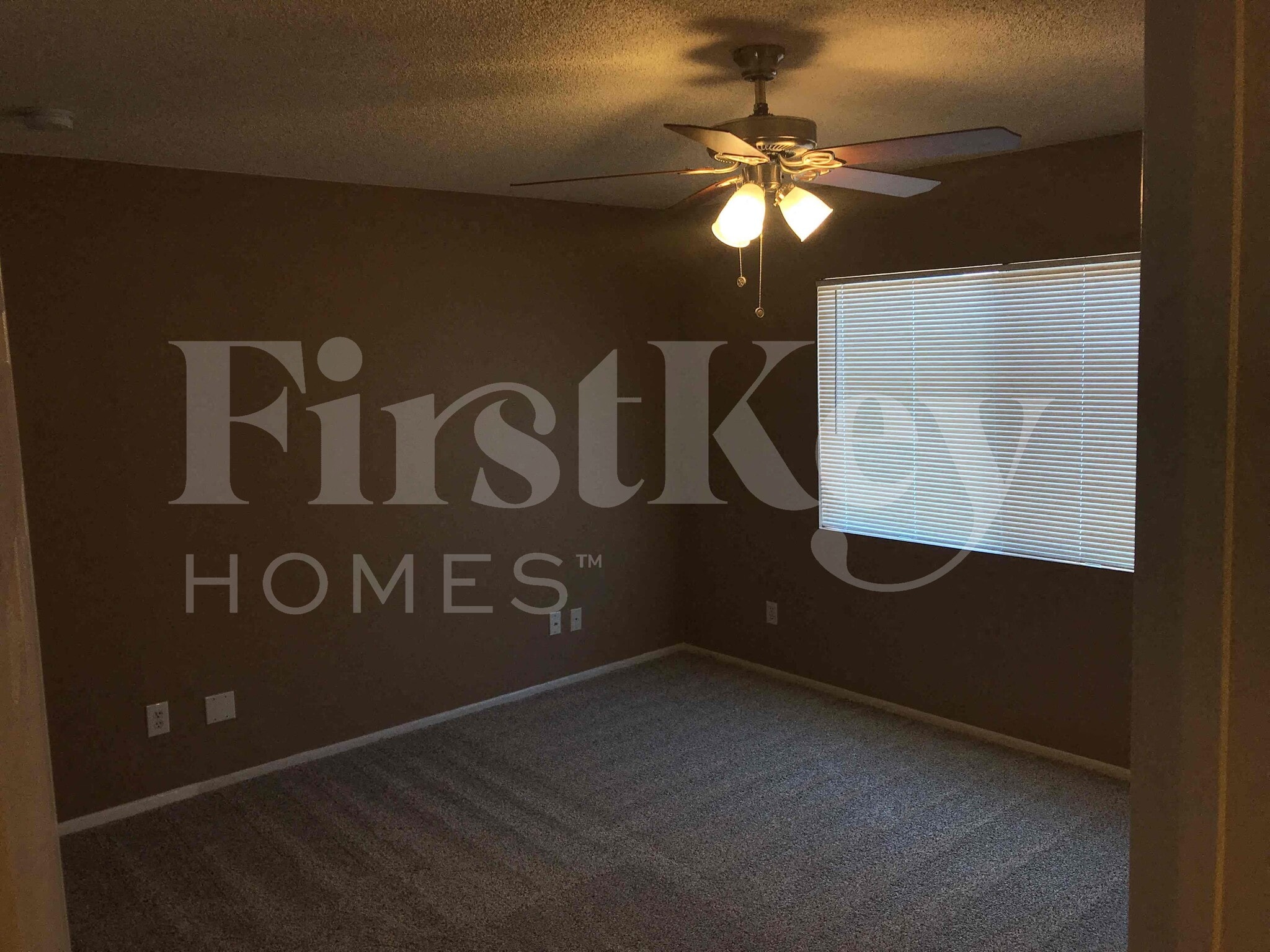 Building Photo - 6025 W Evans Dr