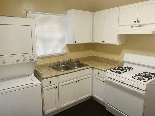 Building Photo - Coming soon