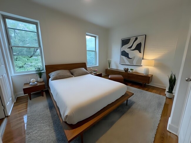 Building Photo - 1934 Green St