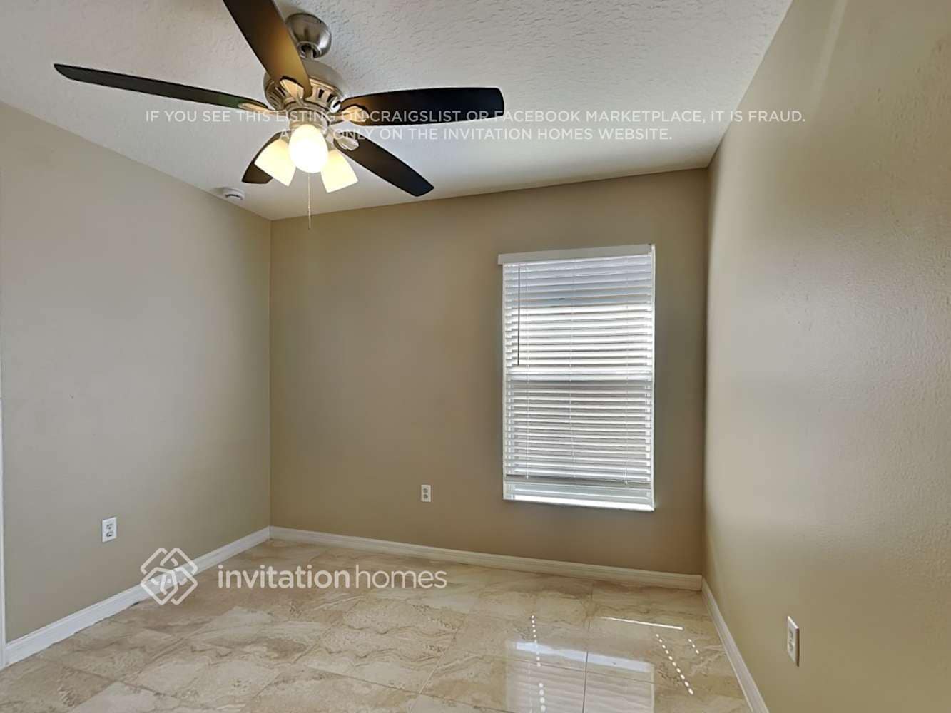 Building Photo - 3028 Park Ridge Ave