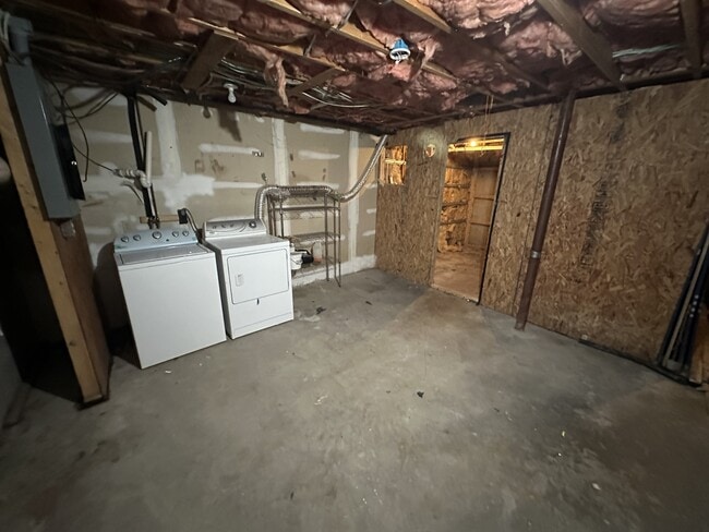 Building Photo - 1 Colburn Dr