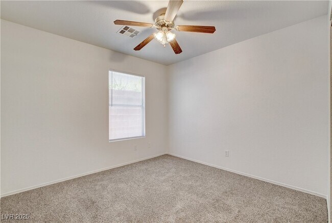 Building Photo - 11125 Gateview Ln