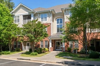 Building Photo - Fully Furnished  | Utilities Included | Flexible Lease Terms