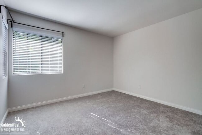 Building Photo - Charming 3Bdm 2Ba Condo in the Heart of Ca...