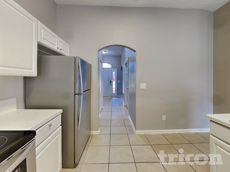 Building Photo - 883 Oak Arbor Cir