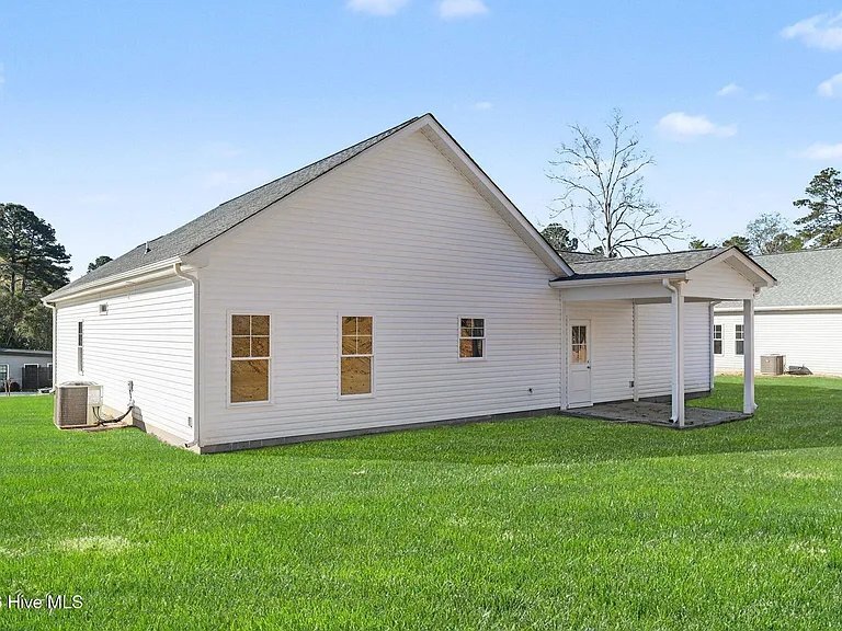 Building Photo - 1709 Elizabeth Dr
