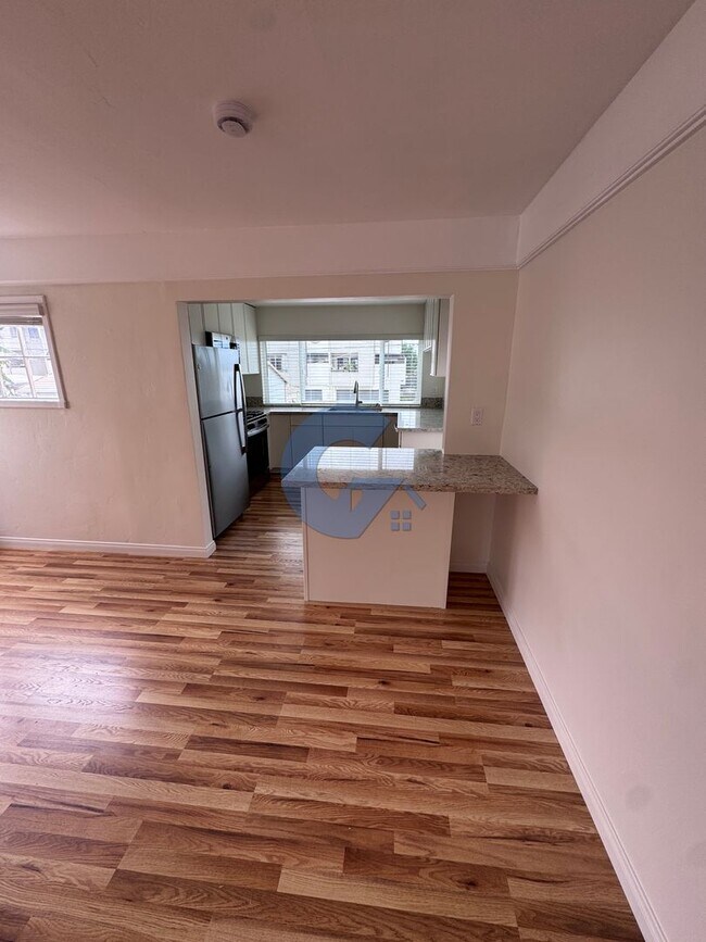 Building Photo - Newly renovated 3 Bed/2.5 Bath Home in Pacific Beach for rent!
