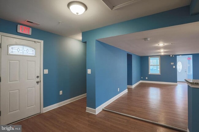 Building Photo - 4905 Ridge Ave