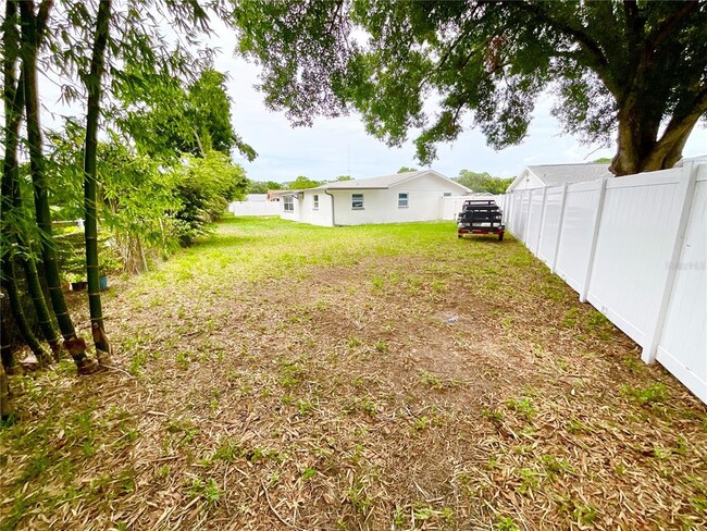Building Photo - 4233 Belle Isle Ct