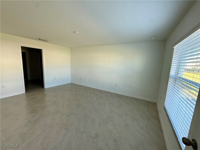 Building Photo - 17712 Paradiso Wy