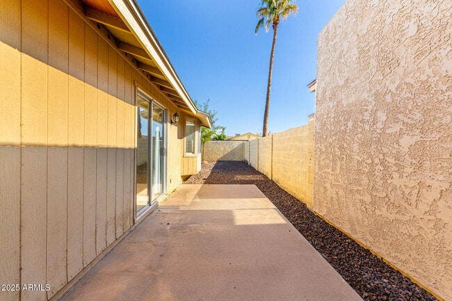 Building Photo - 2133 N Apollo Ct