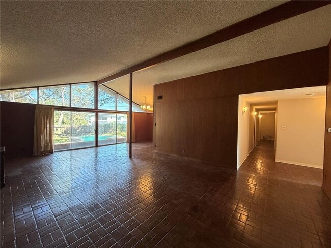 Building Photo - 402 Honeycomb Ridge