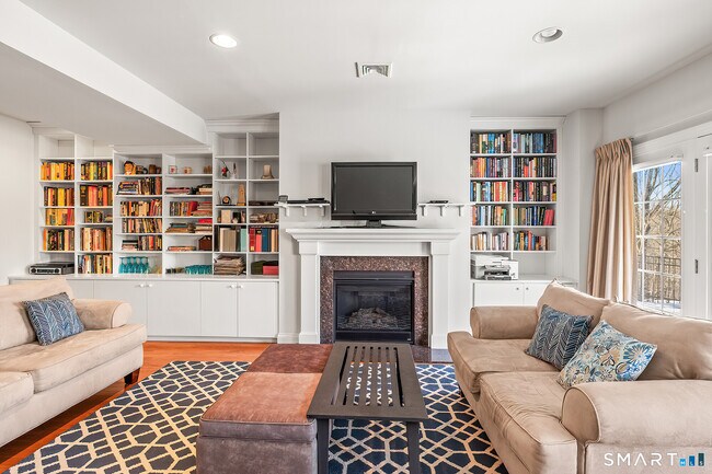 Building Photo - 1 Wilderswood Way