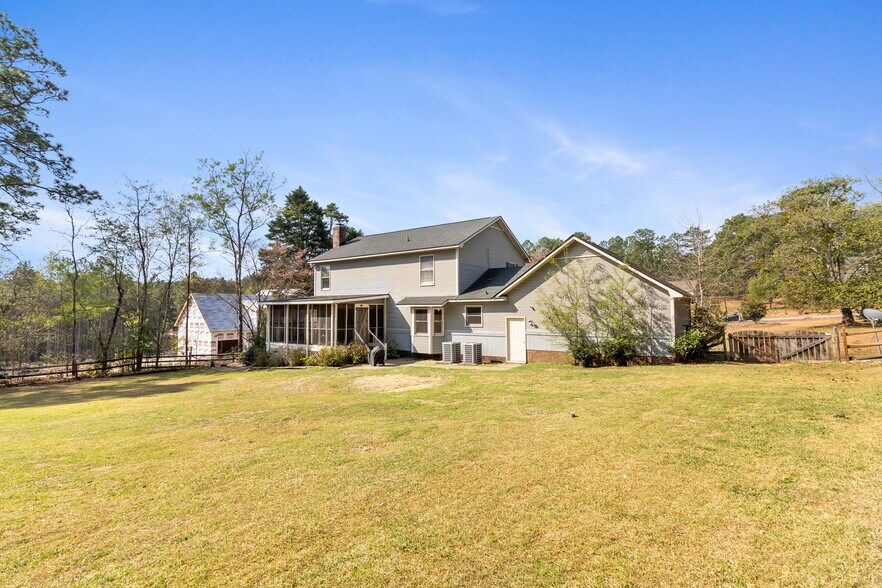 Building Photo - 7666 Wilkins Dr