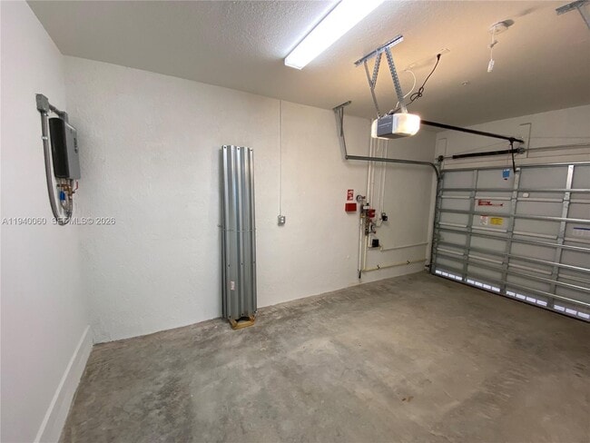 Building Photo - 211 SW 159th Ter