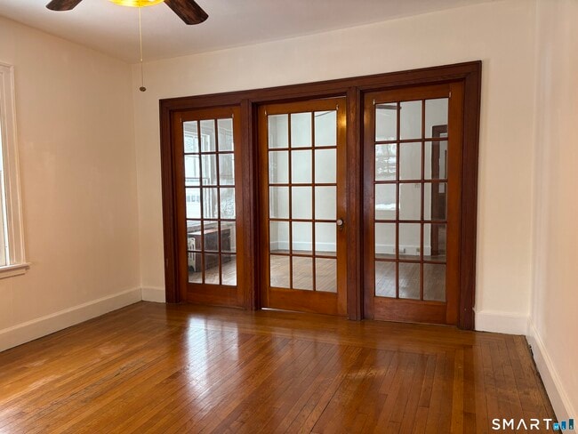 Building Photo - 415 Litchfield St