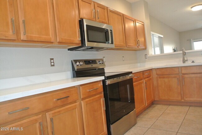 Building Photo - 2516 W Preserve Way