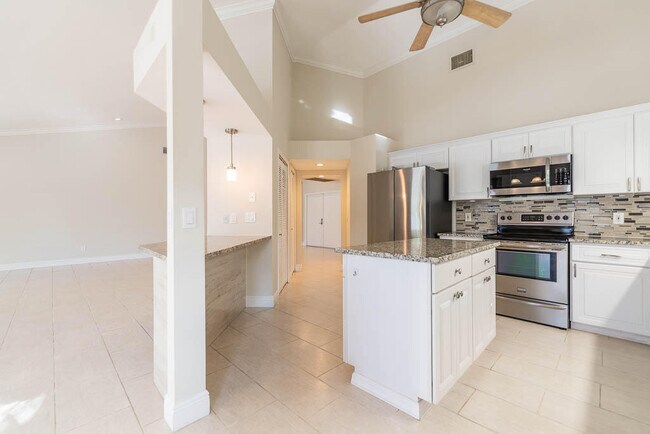 Building Photo - 251 NW 69th St