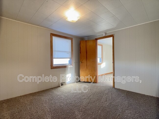 Building Photo - 26245 800th Ave