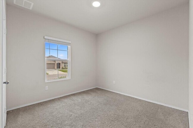 Building Photo - 5728 Brocade Dr