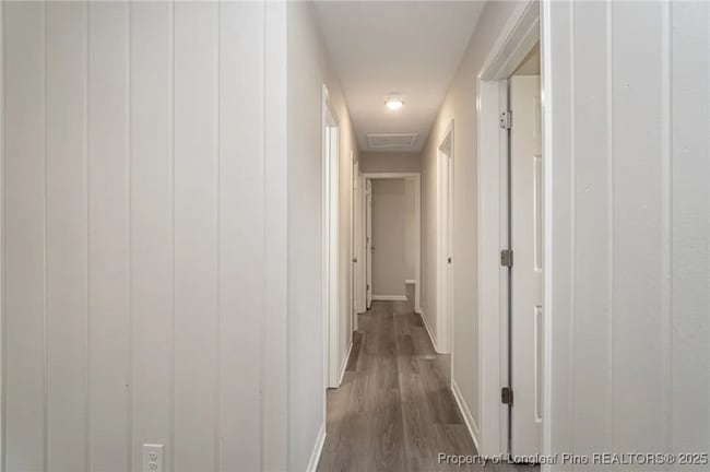 Building Photo - 675 Wiltshire Rd