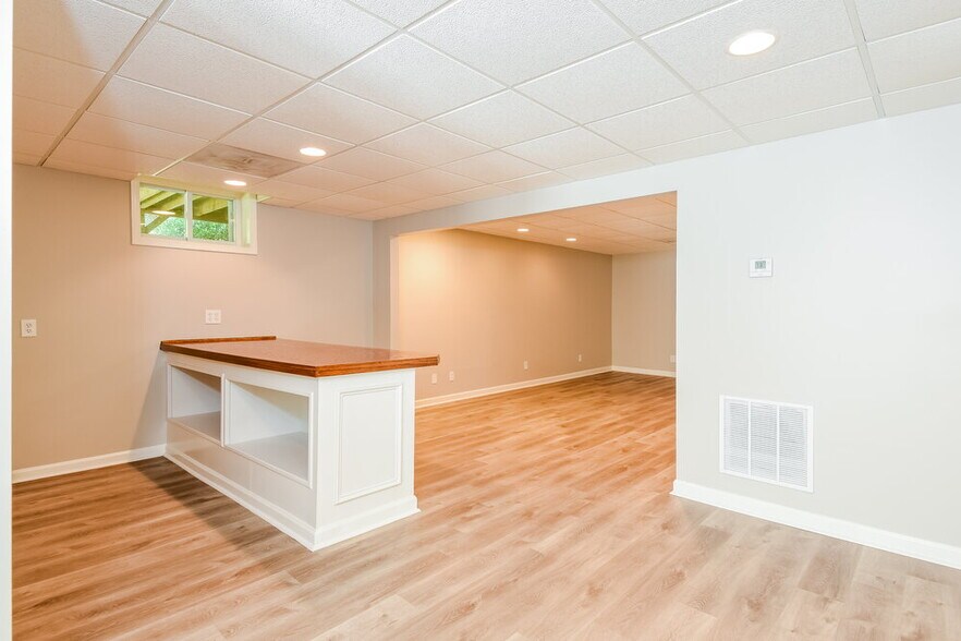 Building Photo - 3783 Ping Ct