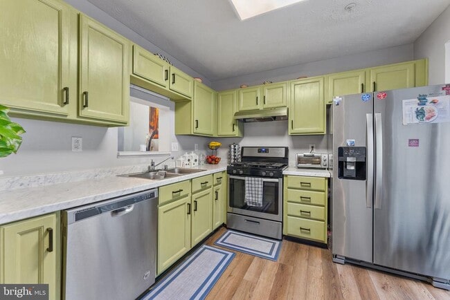 Building Photo - 7840 Foxfarm Ln