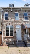 Building Photo - 1105 Green St