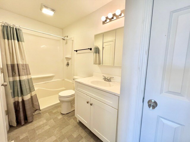 Building Photo - 1363 Cunat Ct