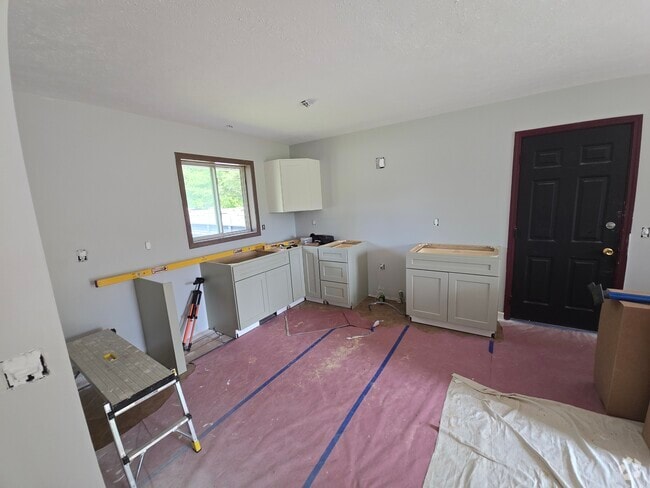 Building Photo - 16 Salmon Meadow Ln
