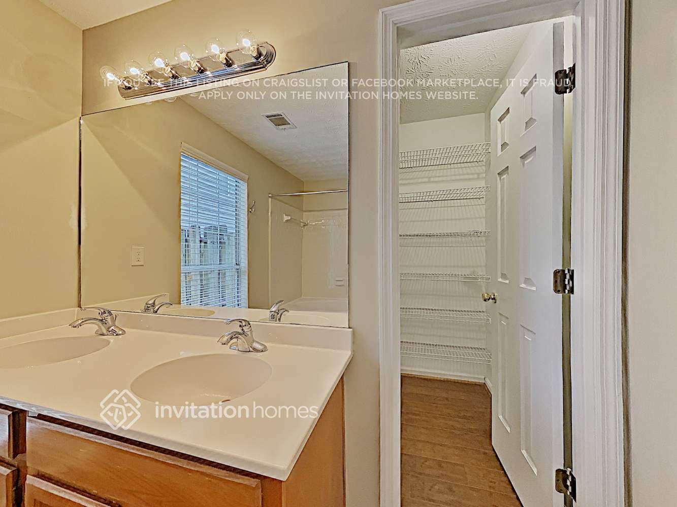 Building Photo - 10780 Mortons Crossing