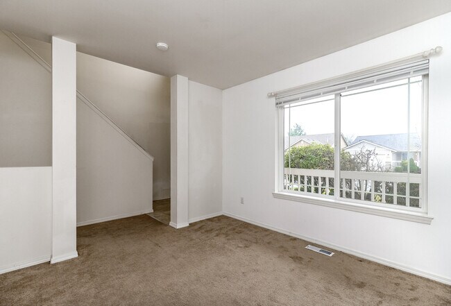 Building Photo - 12805 169th St Ct E