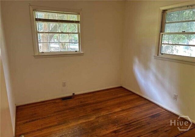 Building Photo - 150 Sherwood Dr