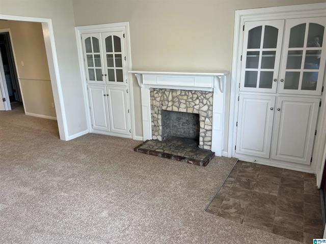 Building Photo - 3225 Wenonah Rd SW