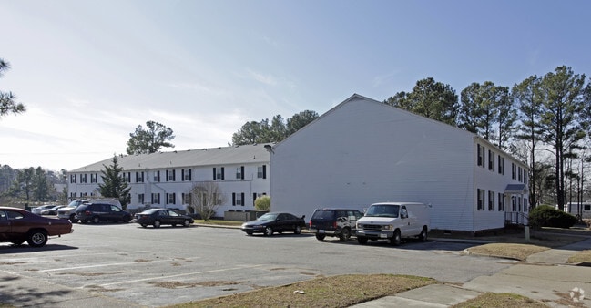 Building Photo - Apple Blossom Apartments