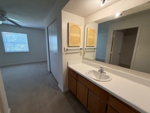 Building Photo - 2510 Avent Ferry Rd