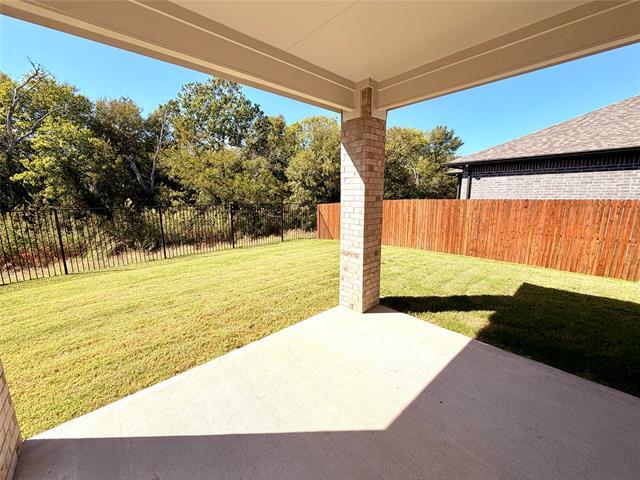 Building Photo - 3402 Brompton Dr