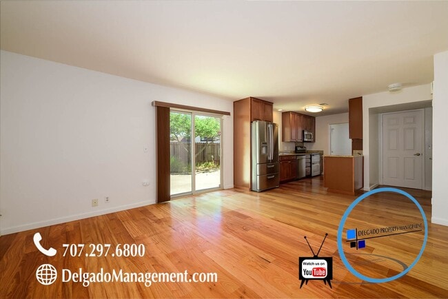 Building Photo - Benicia! 4BD/2.5BA! Available now!