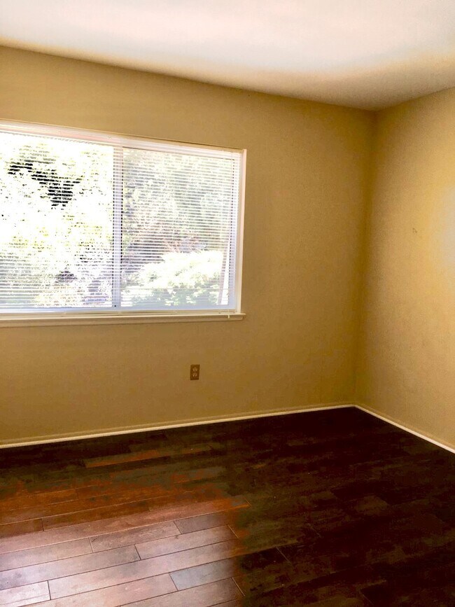 Bedroom - 17218 Escalon Dr