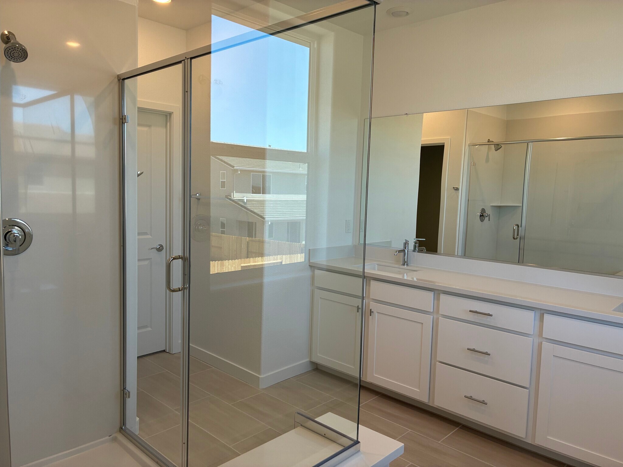 Building Photo - 8133 Arrowfield Way
